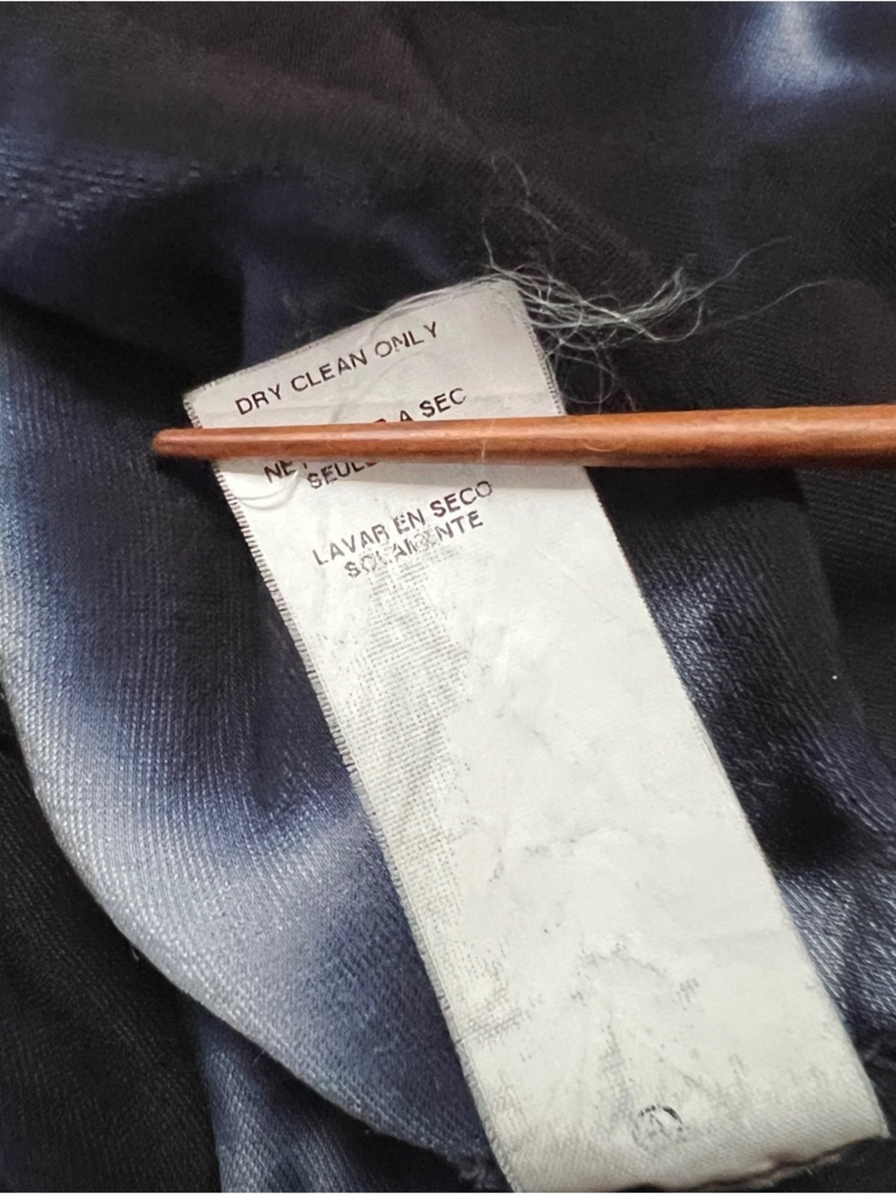FIFTEEN TWENTY Silk Blend Velvet Tie-Dye Bell Sleeve Tunic Top Blue Medium - Picture 9 of 10